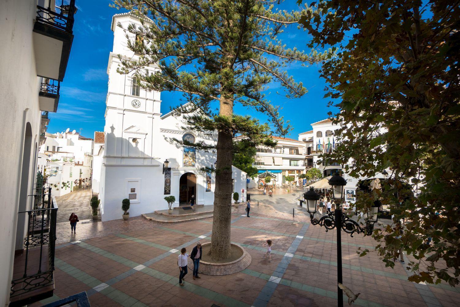 Ferienwohnung Balcon De Europa 4 Menyber Nerja Exterior foto